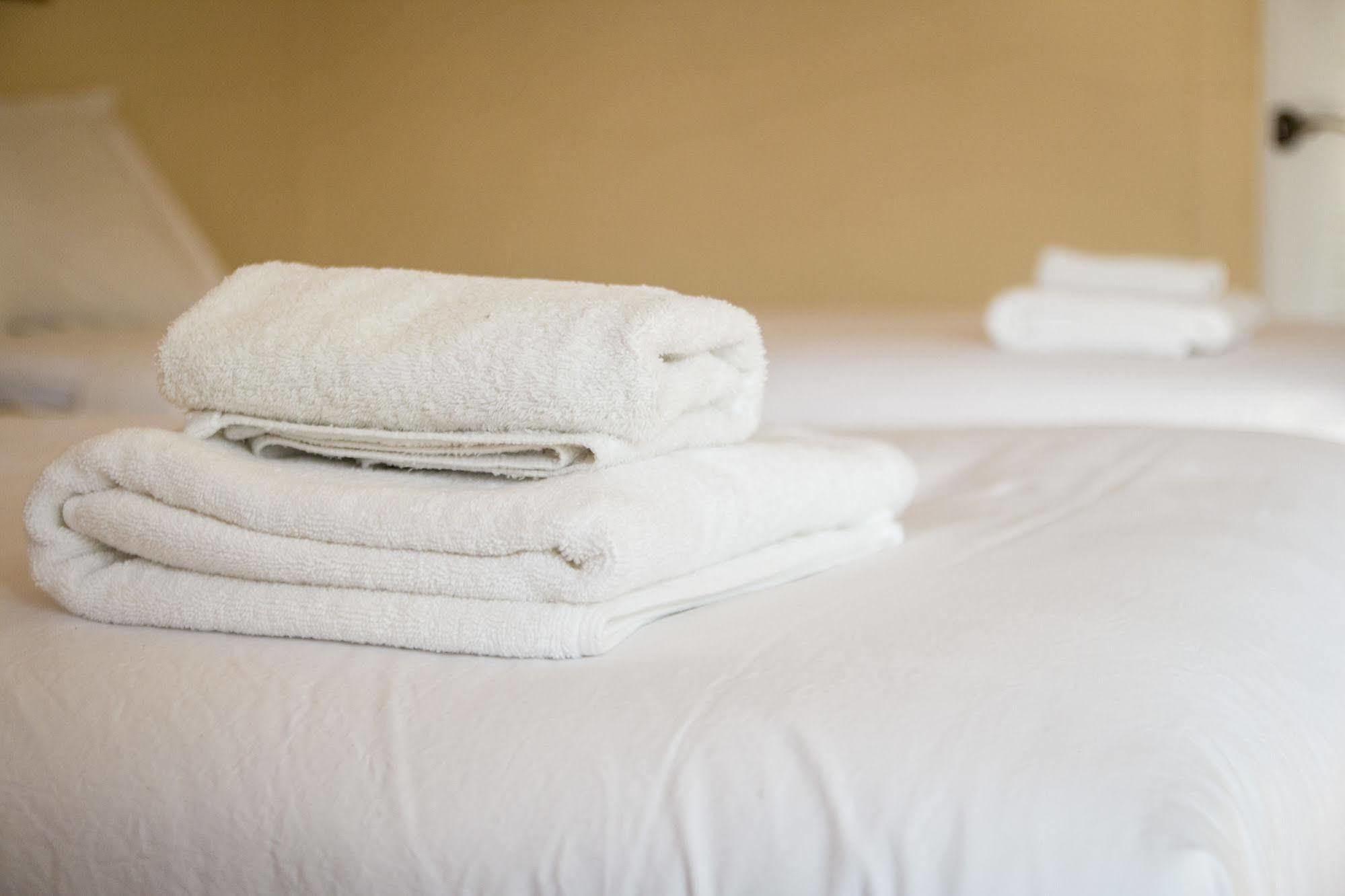 Triple Palms House Hotel Chiang Mai Luaran gambar